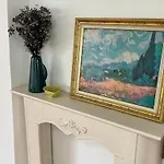 아파트 Loft At Leonie 히에레
